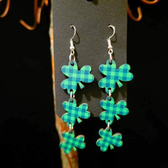 2/$20 Wood St. Patrick's Day Plaid Clover Dangle Earrings - Picture 1 of 4